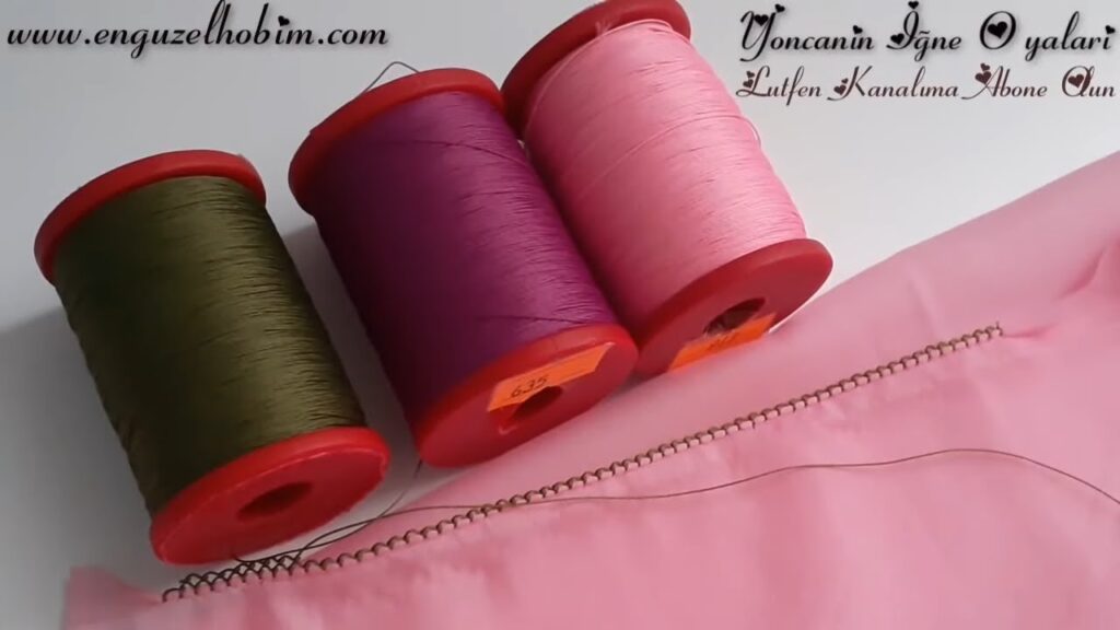 PEMBE DÜZ YAZMAYA GÖZ ALICI İĞNE OYASI MODELİ son çıkan iğne oyası modelleri 2022