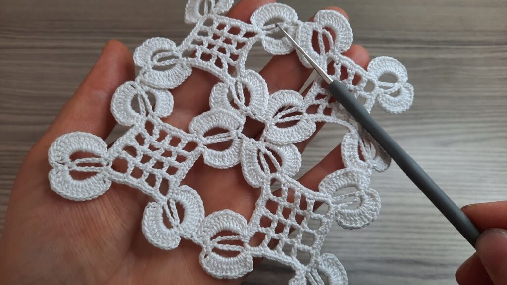 WONDERFUL 😲 Very Easy Crochet Knitting Motif Making 🤍 Çok Çok Kolay Muhteşem Tığ İşi Motif Yapılışı