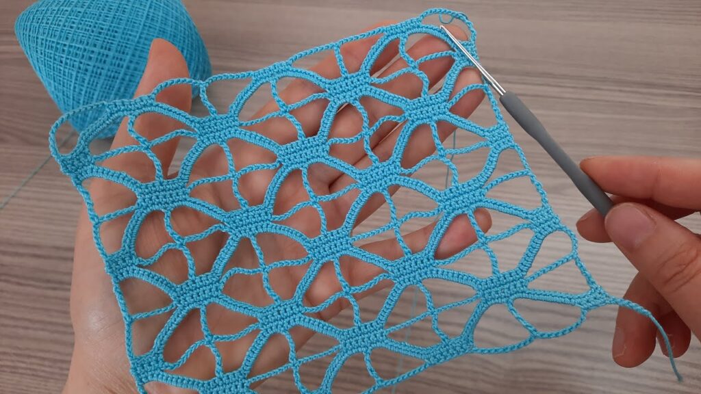 The easy method of making a wonderful crochet knitting pattern with zigzag TREND CROCHET IDEA!