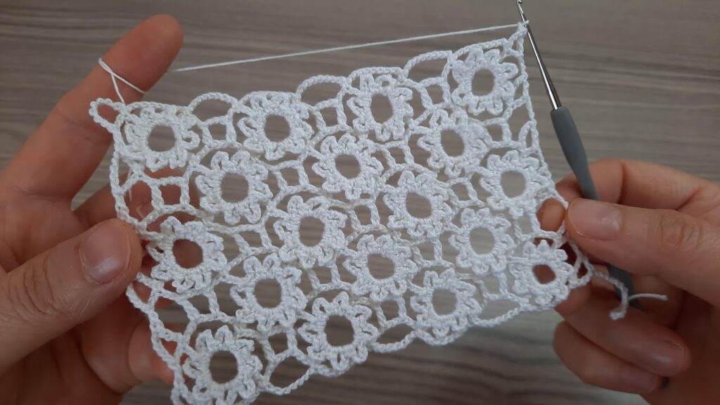 GLAMOROUS 😲The Favorite Both Flashy and Easy Crochet Knitting Pattern, try it! TREND CROCHET IDEA!