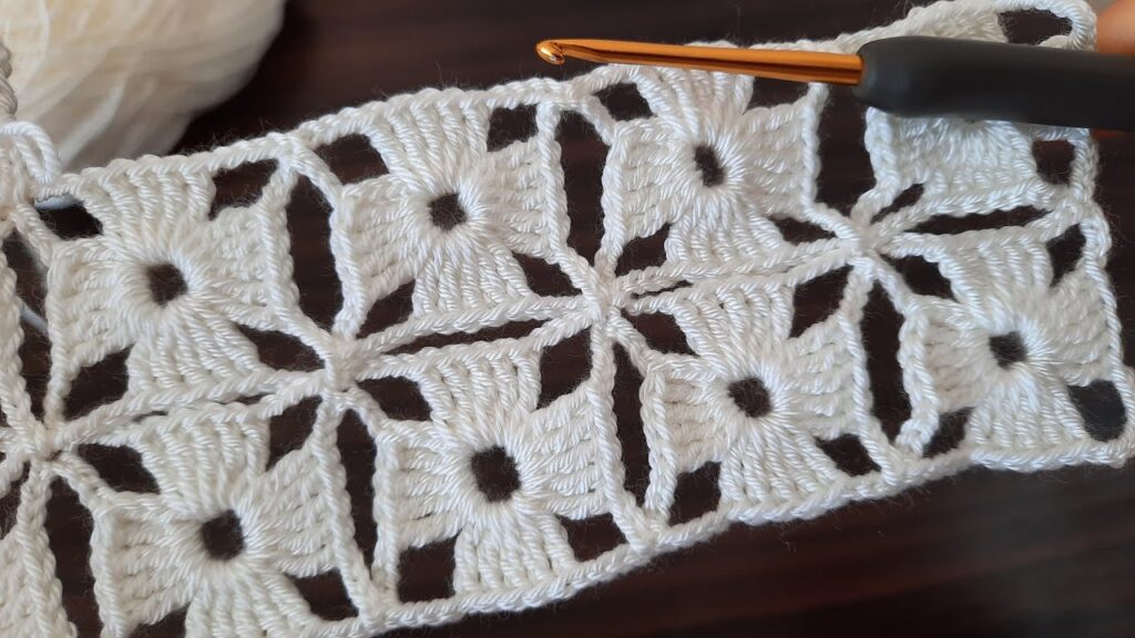 SUPER IDEAS!😍 You will love these Crochet flowers. EASY crochet