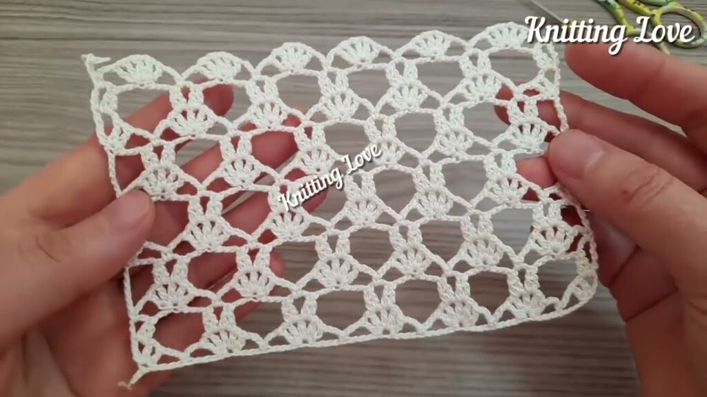 Fabulous Beautiful Crochet Pattern knitting Lace Detailed Description Tutorial for Beginners
