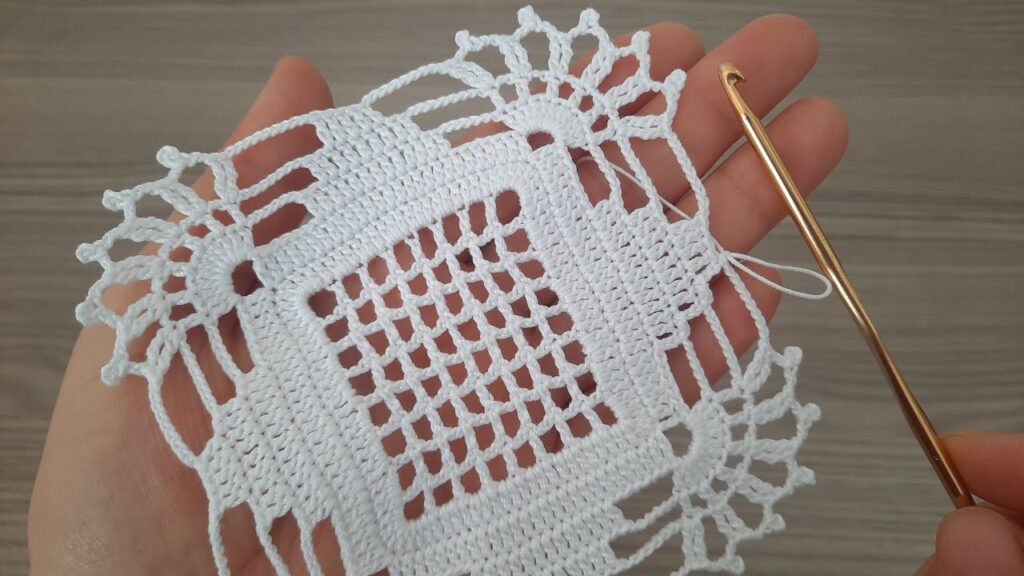 Wow!. Gorgeous Crochet. 😲 Great!..sell as much as you can. Crochet Gorgeous Flower Knitting..
