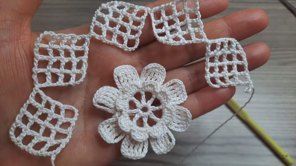 WONDERFUL EASY BEUATIFUL Flower Pattern Crochet Lace Detailed Description Tutorial for Beginners
