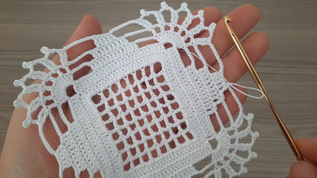 Fabulous Crochet Pattern😍Easy Beautiful Knitting Crochet Filet Etol Shawl Cover Model Tığ işi Örgü