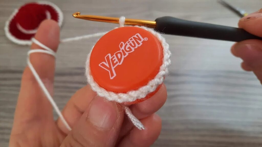 WOW CROCHET💗So Beautiful How to crochet a fanta cola cap in less than 10 minutes? #shorts