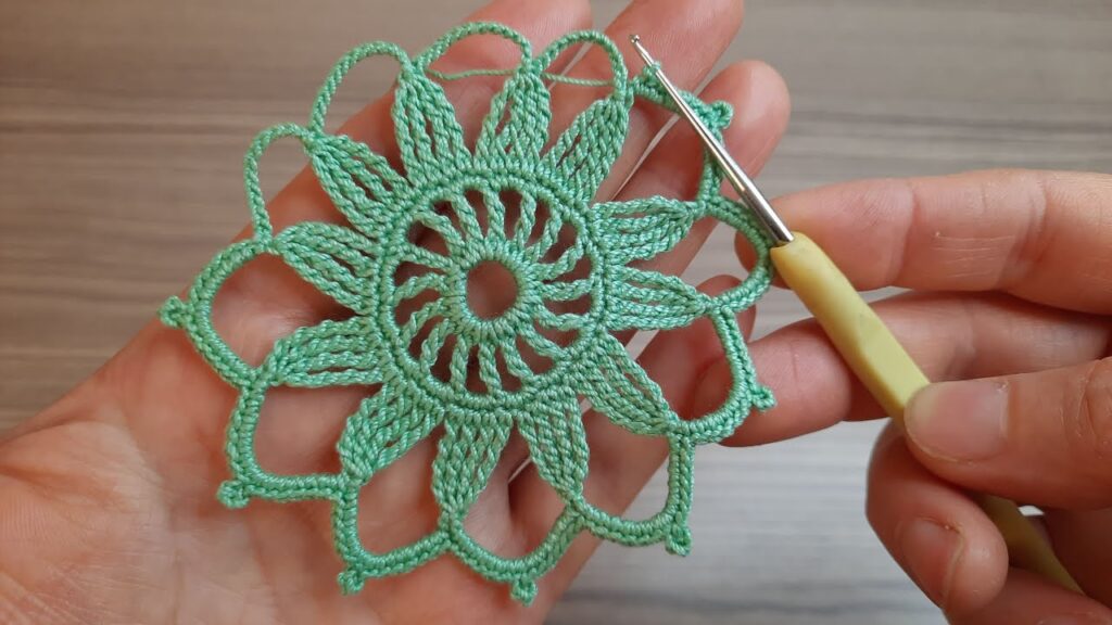 Wow Eye Catching Easy Crochet Knitting Pattern step by step explanation, watch and learn 2023