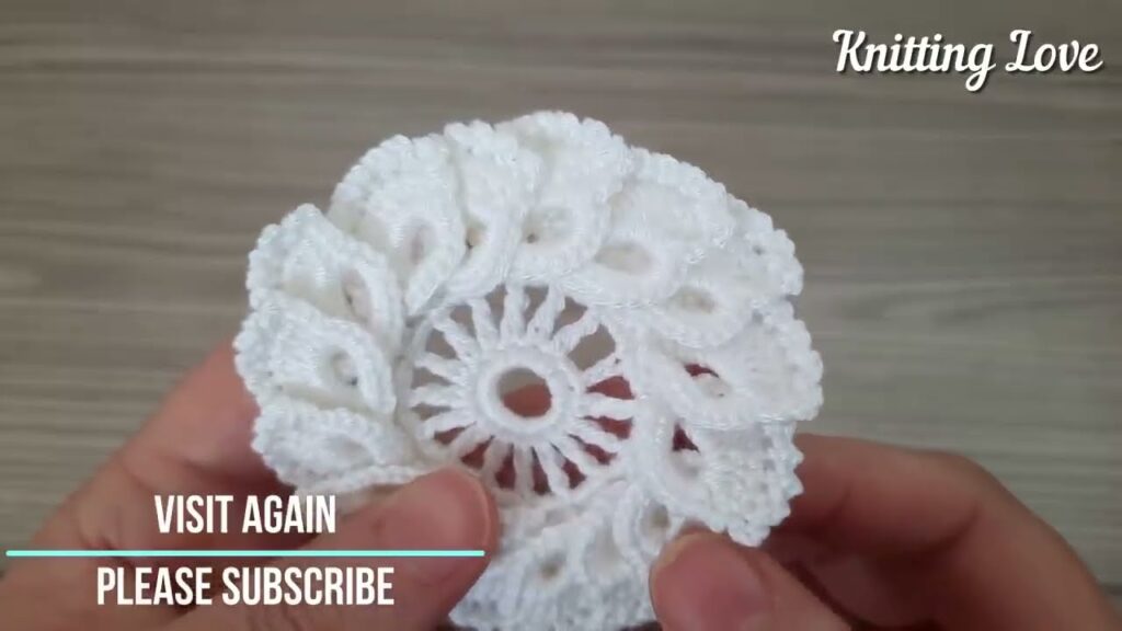 Wonderful😍 How to Make a Crochet Flower Motif in step-by-step detail for beginners CROCHE