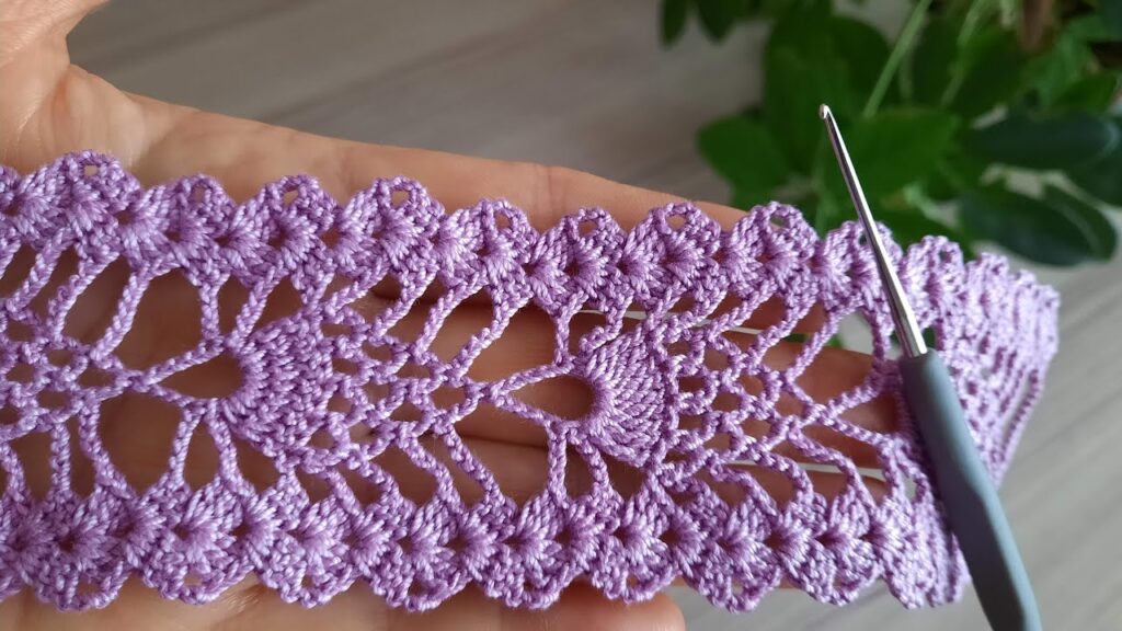 Fantastic 😍 floral crochet knitting pattern lace making, step-by-step explanation for beginners