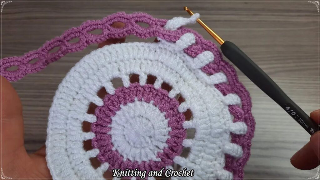 Gorgeous easy crochet runner / supla / placemat / table decor / home decoration / macrame