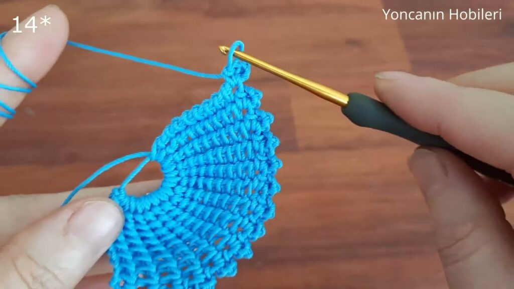 How to Crochet Awesome Adorable 3D Floral Pattern / Çiçek Tığ işi örgü modeli