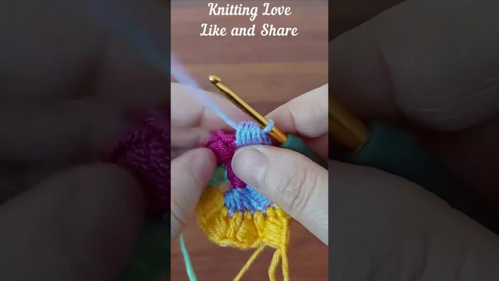 1 min. Do you want to make an Easy Crochet pattern? #short #shorts