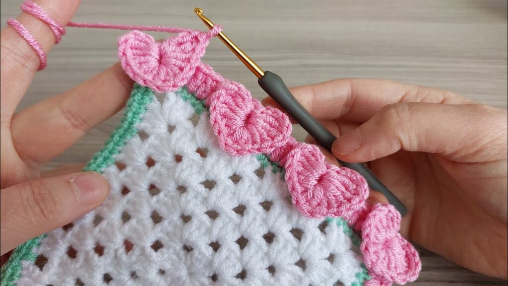 Wow!! How to make eye-catching crochet square coasters, sell, gift. tığ işi bardak altlığı supla yap