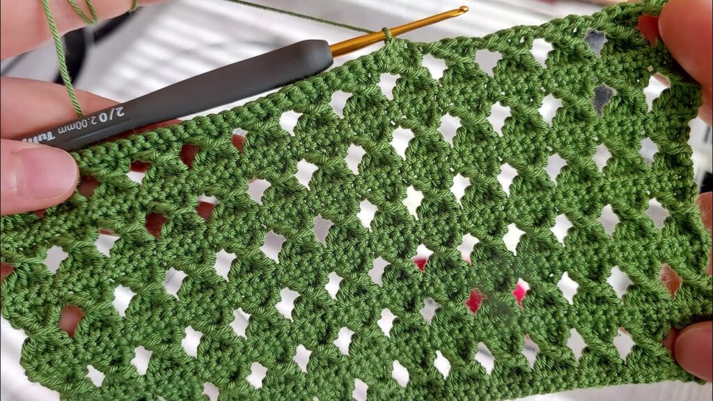 SUPERB BEAUTIFUL 😉 MUY BONİTO Super easy Very useful crochet. Bu tığ işi çok işinize yarayacak