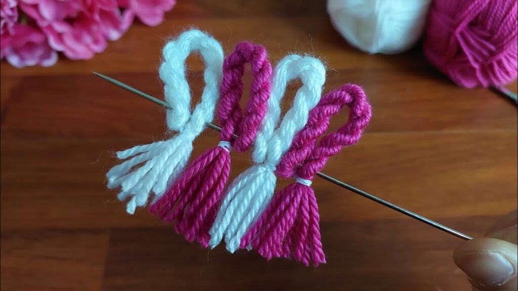 🌺 MY NEW DESING IS VERY PONCHIK 🥰 HOW TO MAKE A FLOWER WITH YARN.