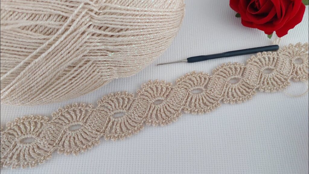 Wonderful – You can do it too! Extremely easy and stylish stitch! crochet lace knit top