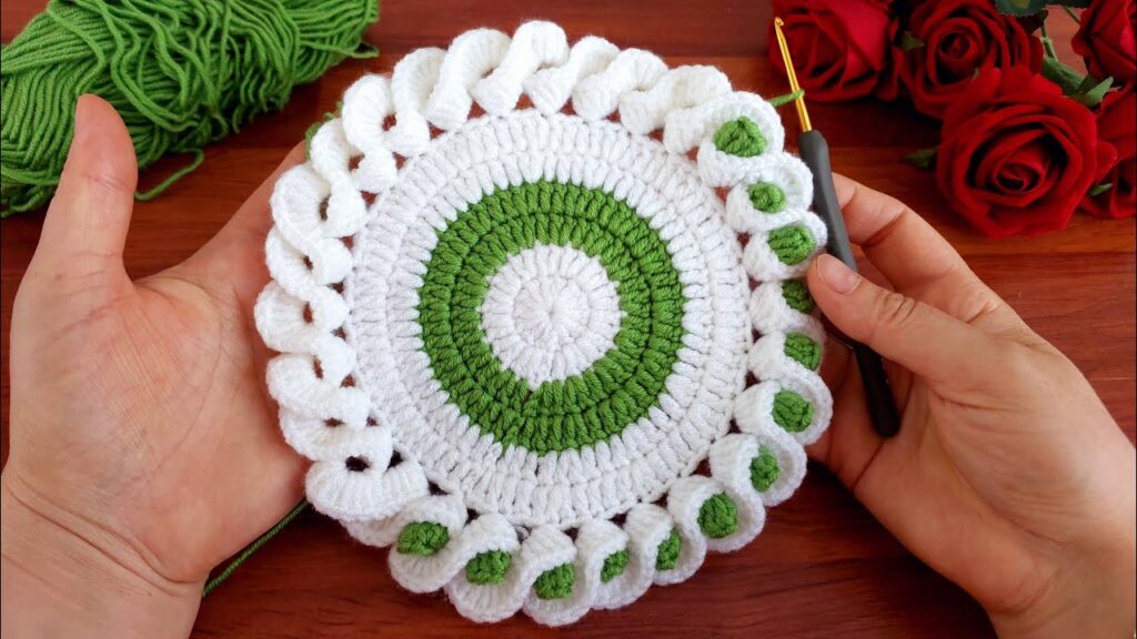 Easy Crochet Base Pattern for Beginners Free online training video
