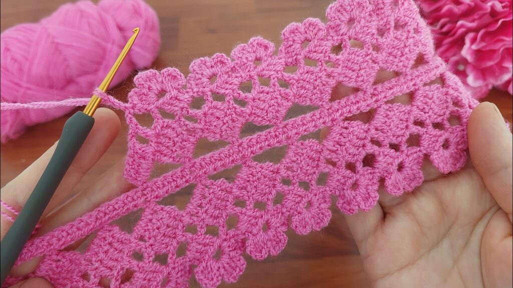 FANTASTIC💯👌 You will love the very easy crochet work baby bandana #crochet #knitting Knitting Love