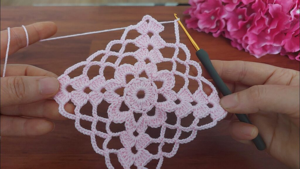 Wow!! Amazing Crochet 💯👌very easy crochet flower making Knitting Love #crochet #knitting