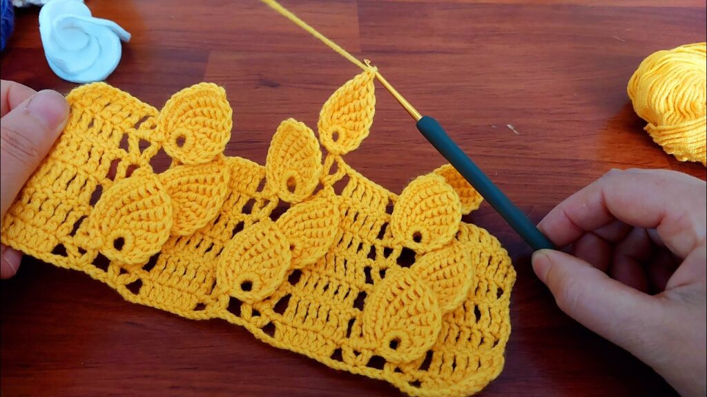 Create a Stunning 3D🌷💯 Crochet Flower! Easy Rose Making for Beginners | #CrochetCrafts #crochet