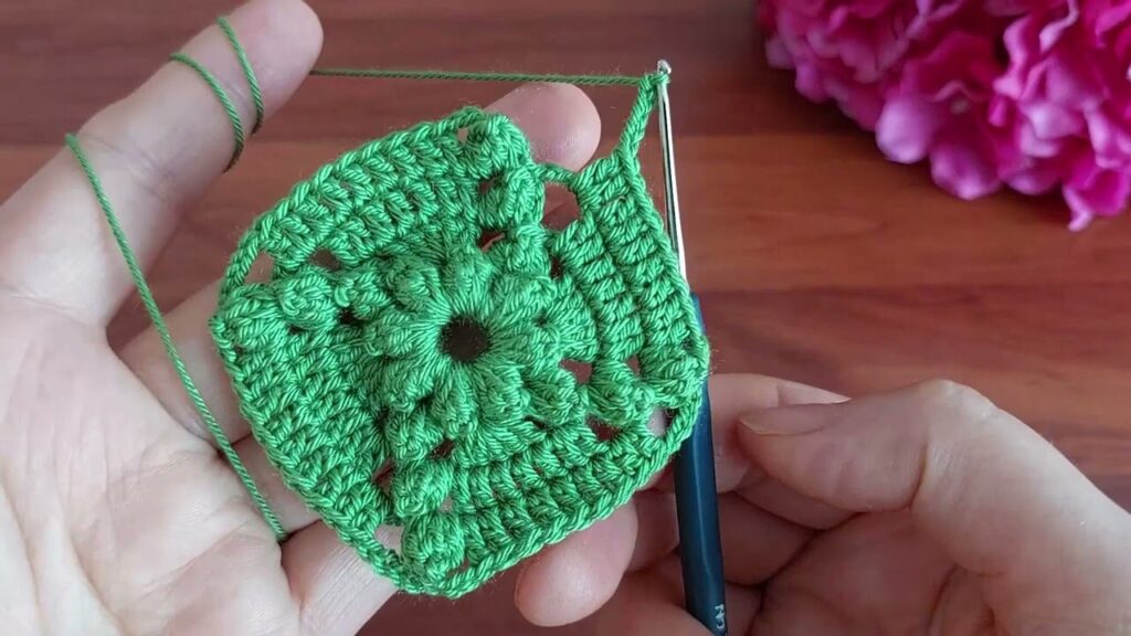 Create Stunning 3D Crochet Flowers with This Amazing Idea | Crochet Step-by-Step Tutorial #Crochet”