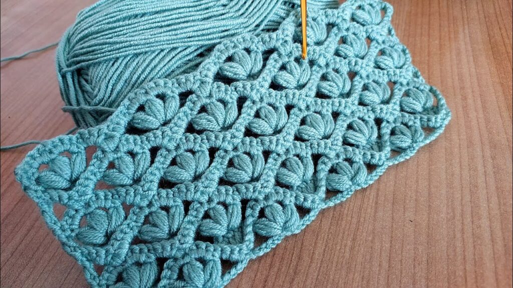 Simple and Unique: Crochet Baby Blanket Pattern with Just Two Rows – Perfect for Beginners!