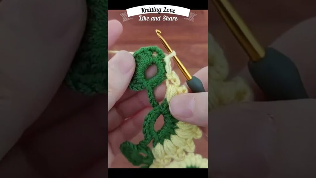 🌈 Fall in Love with This 60-Second Crochet Pattern DIY! 💖#Crochet #ShortAndSweet #shortvideo