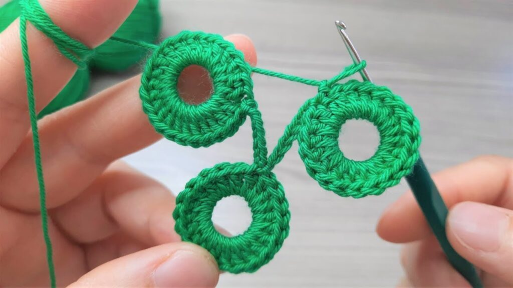 Enhanced DIY: Super Easy Crochet Knitting Pattern with Added Plastic Ring
