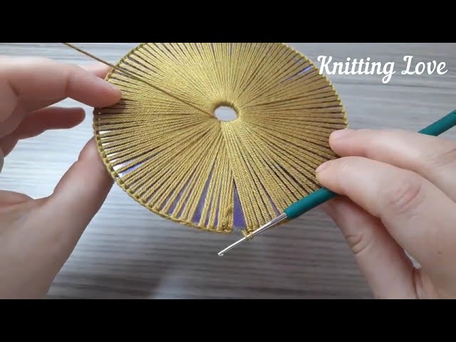 Quick and Simple Crochet CD Design: 5-Minute Crafts | Easy and Stylish Yarn Art Project
