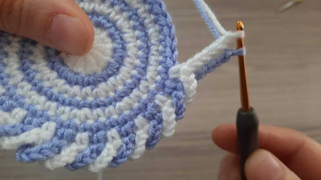 Create Stunning Crochet Coasters with an Easy Knitting Motif Pattern! 🌈 | Quick DIY Tutorial