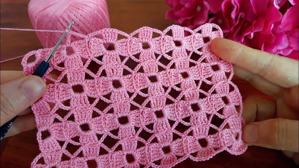 Exquisite Flower Crochet Pattern: Easy Tutorial for Beautiful Summer Knitting Perfect for Beginners