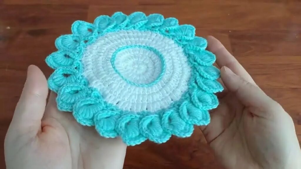 Super Beautiful and Easy Crochet Motif Coaster Pattern for a Festive New Year’s Gift