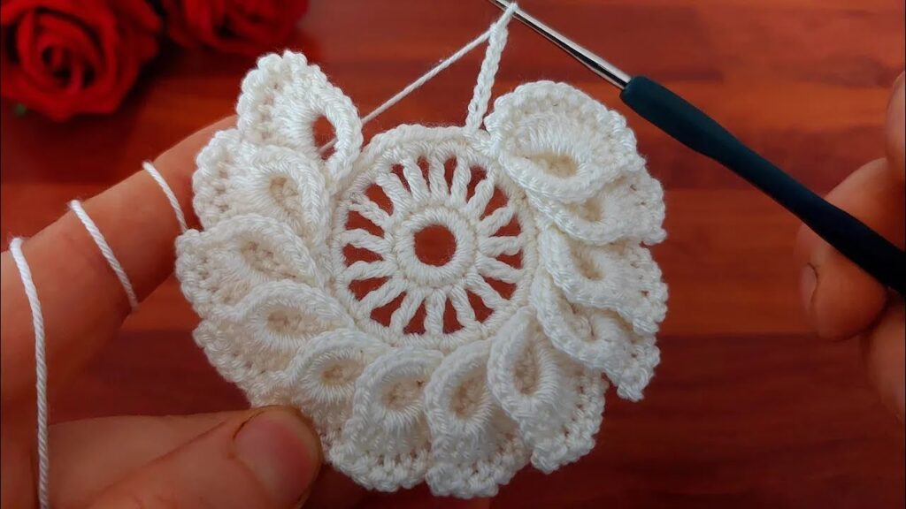 Wonderful Flower Pattern Crochet | Step-by-Step Tutorial for Eye-Catching Designs | Perfect Crochet