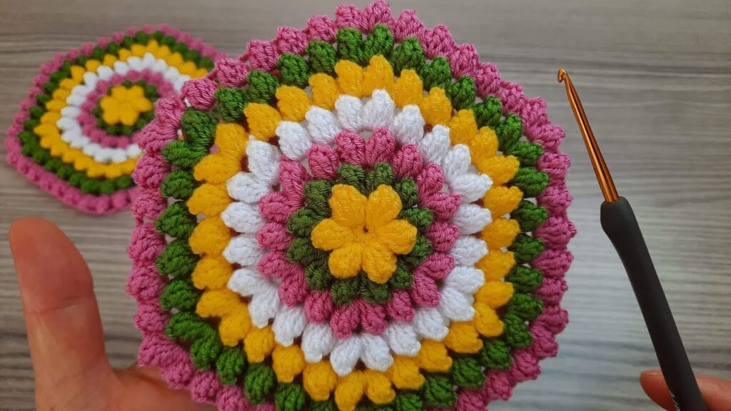Mesmerizing Crochet Bag Craft: Create Stunning Decorative and Aesthetic Bags with Colorful Yarns