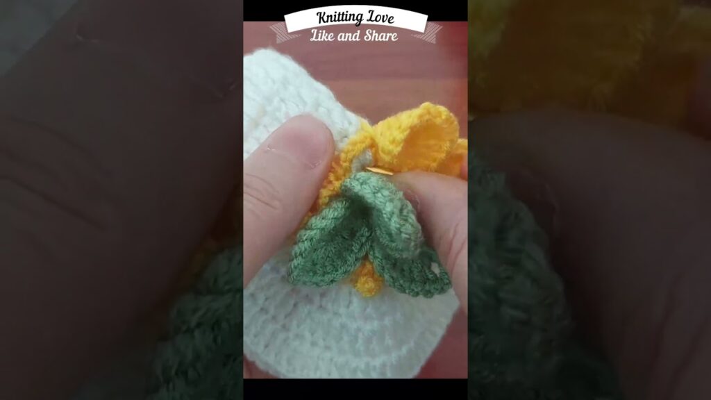 3D💯FANTASTIC🌿How to make an eye-catching crochet rose home ornament? #shortvideo #crochettutorial