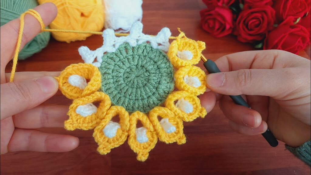 Wonderful, Charming, and Simple 🥰: Crafting a Decorative 3D Crochet Coffee Coaster – Tutorial
