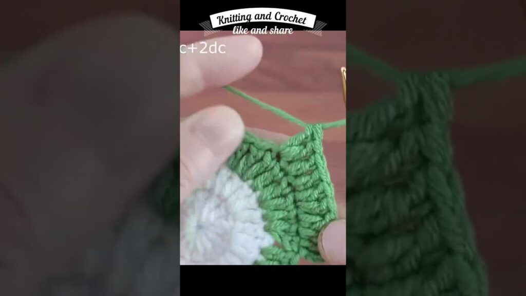 Mesmerizing 3D Flower Sculpting: A 60-Second Showcase! #crochet