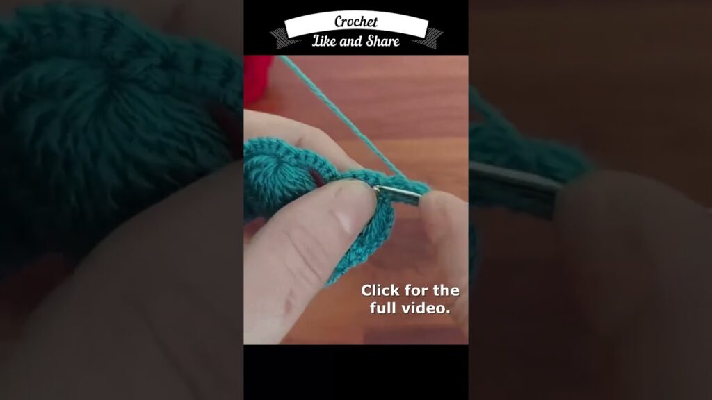 🌸 Stunning 3D Flower Crochet Tutorial for Beginners! 🌟 #crochet #shortvideo