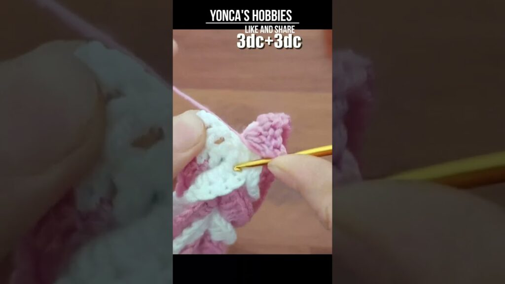 Create an Eye-Catching Hair Accessory: Wonderful DIY Crochet Headband Tutorial #crochet