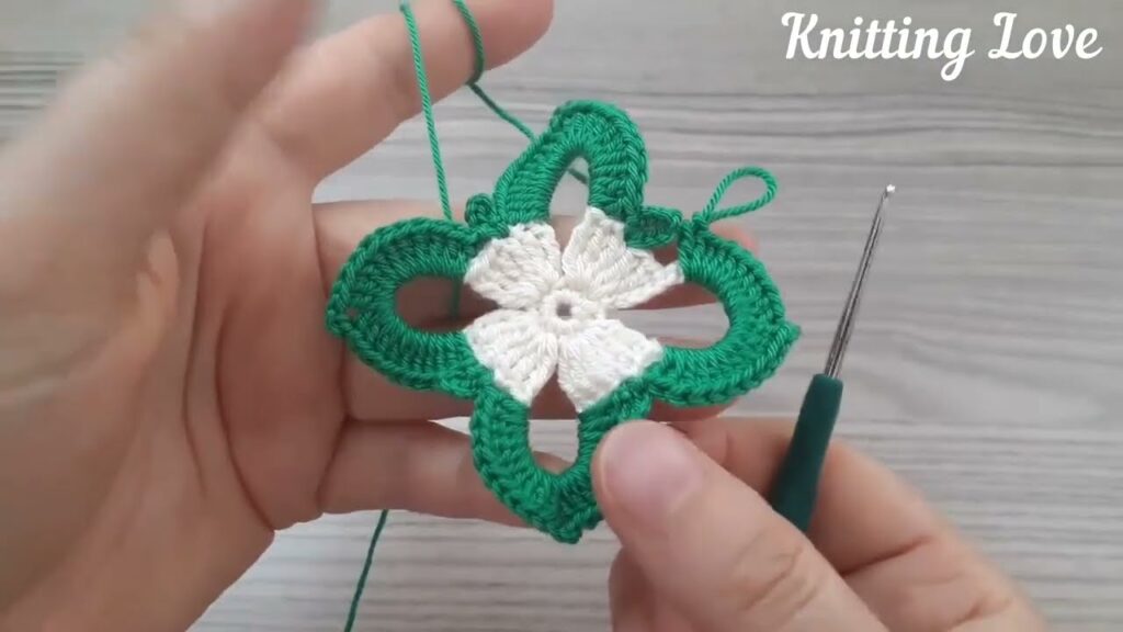 Effortless Crochet Flower Hack: Super Easy Techniques for Beautiful Blooms