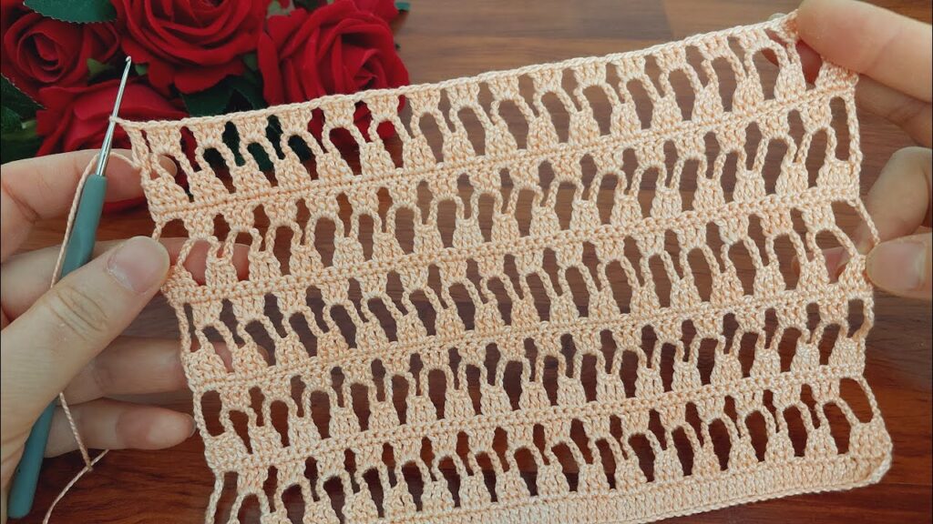 Discover Beautiful Crochet Lace Flower Patterns for Blouses, Tunics, and Shawls – Trendy Crochet
