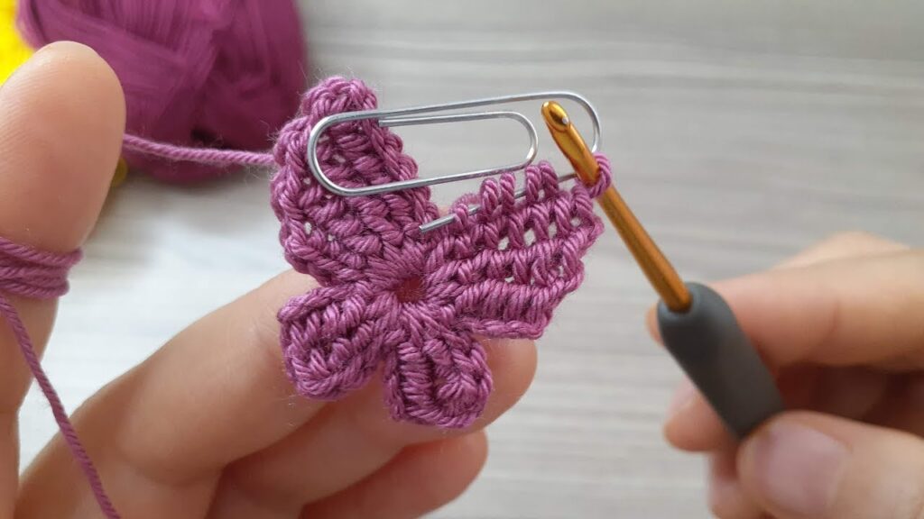 Super Easy Crochet Butterfly Pattern 😍 | Beginner-Friendly Tutorial