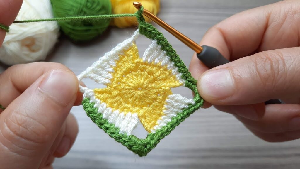 5-Minute Super Easy Crochet Flower Tutorial 🌸 Mükemmel Tığ İşi Örgü Modeli Yapımı