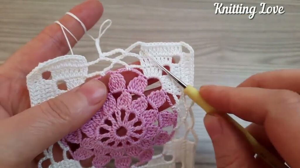 SUPER Beautiful Flower Crochet Pattern: Online Tutorial for Beginners Tığ İşi 2024