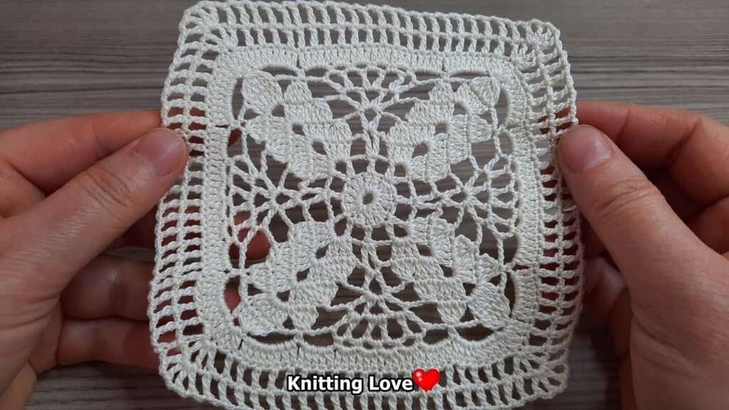 Super Easy Beautiful Flower Crochet Pattern | Step-by-Step Knitting Tutorial for Beginners