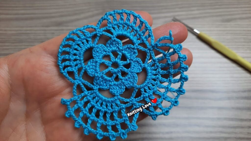 Super Easy and Beautiful Flower Tunisian Crochet Pattern | Free Tutorial for Beginners