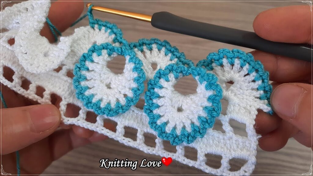 DIY Knitting Pattern: How to Crochet the Perfect Flower | Harika Tığ İşi Örgü Modeli