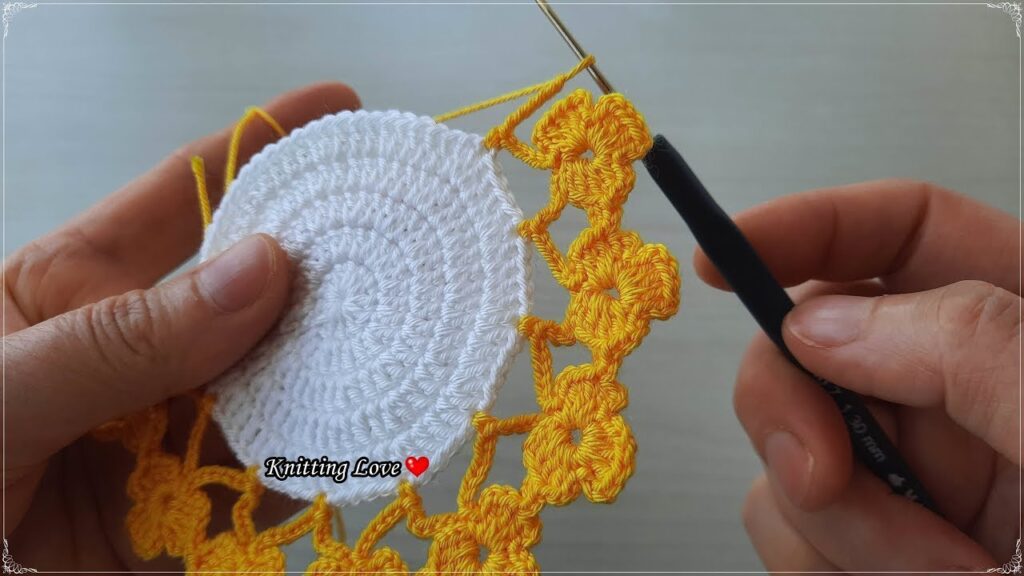 Super Beautiful Flower Crochet Coaster Pattern | Tığ İşi Örgü Modeli