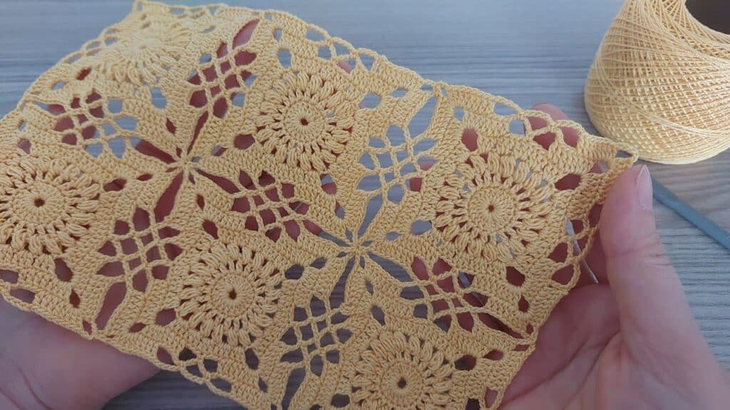 Stunning Floral Square Crochet Pattern Perfect for Tablecloths, Bedspreads, Blouses, Bags & Curtains