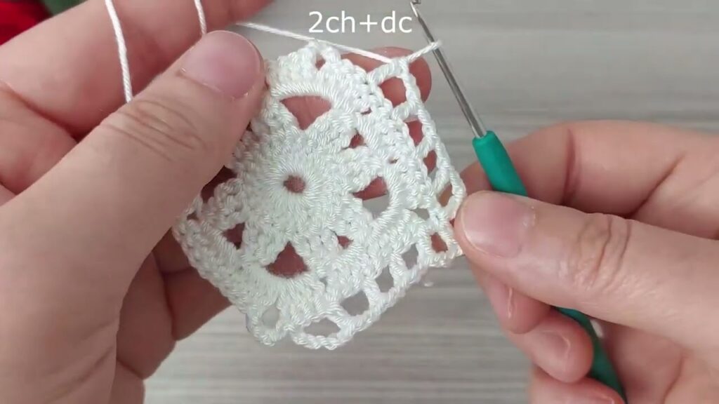 Unbelievable! Knit & Sell Crochet Table Runner and Napkins for Profit! 💰 Stunning HERMOSO Design